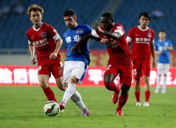 HLE轻松击败KT！LCK前三稳定2队提前晋级季后赛