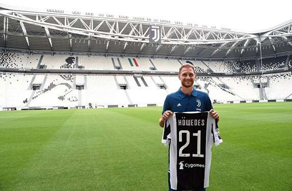 平民射手的倔强，18岁转会费7.5万欧，32岁破英超最快进球纪录